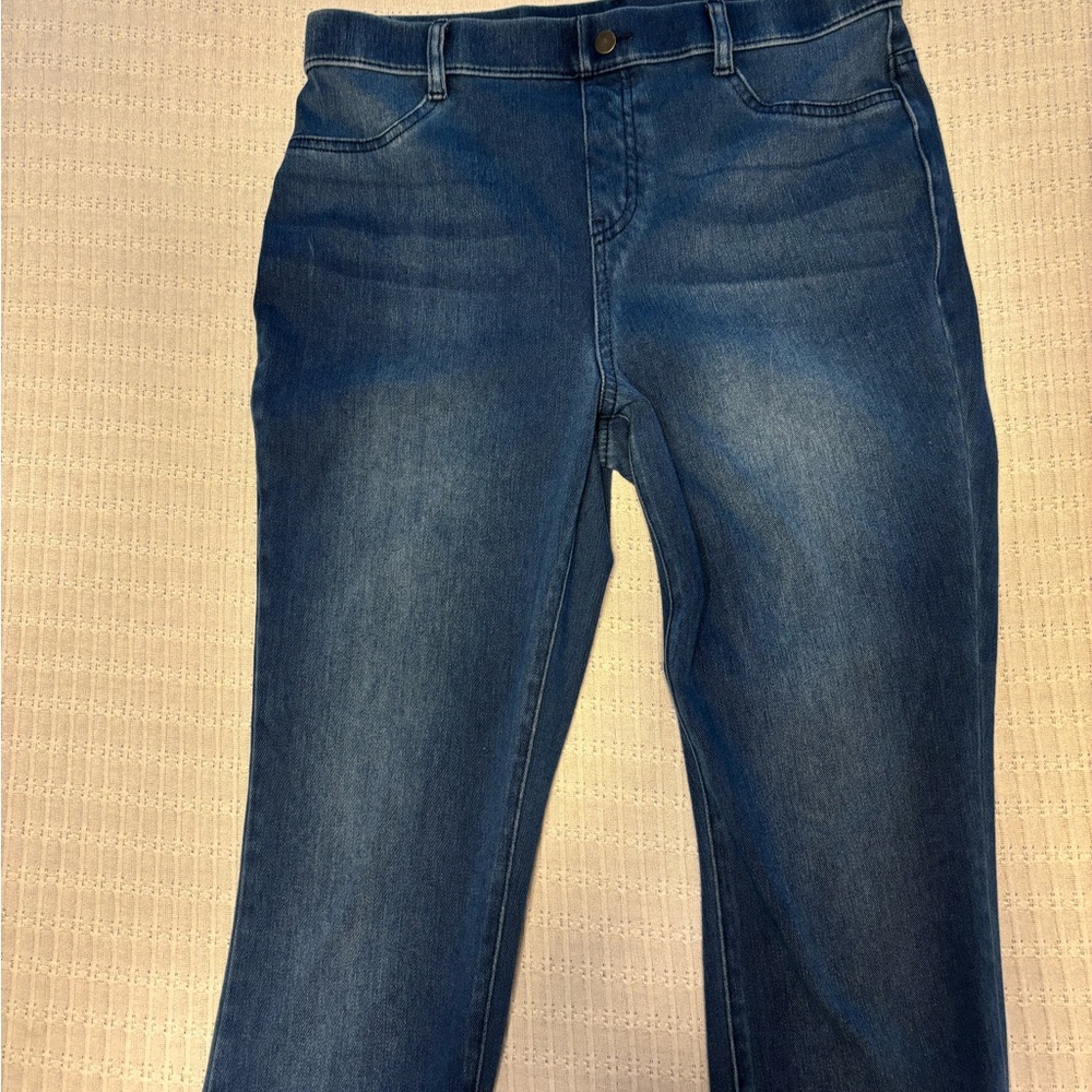 Time and Tru jeans size medium (8-10) blue